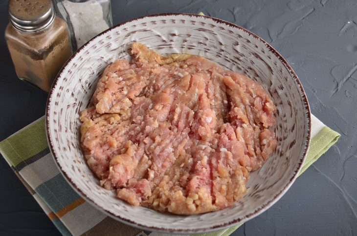 Creamy meatballs in the oven - very tasty and juicy