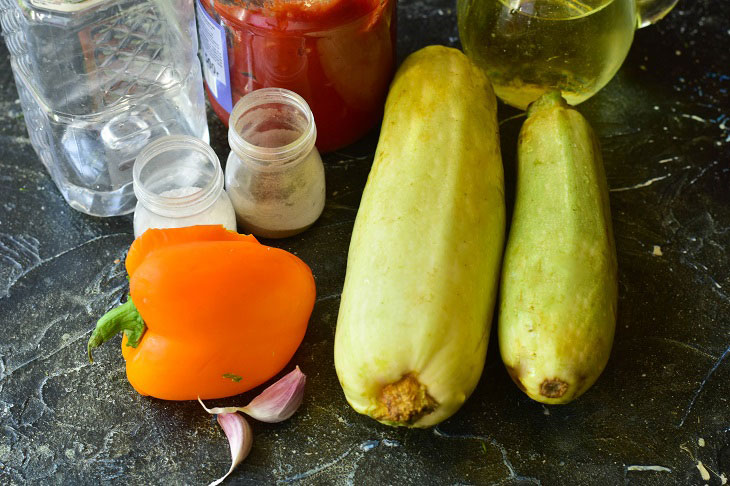 Squash caviar in a hurry - a special aroma and taste