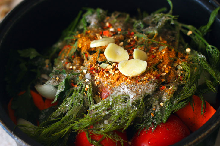 Oven-baked eggplants in tomato sauce - an incomparable snack for the winter