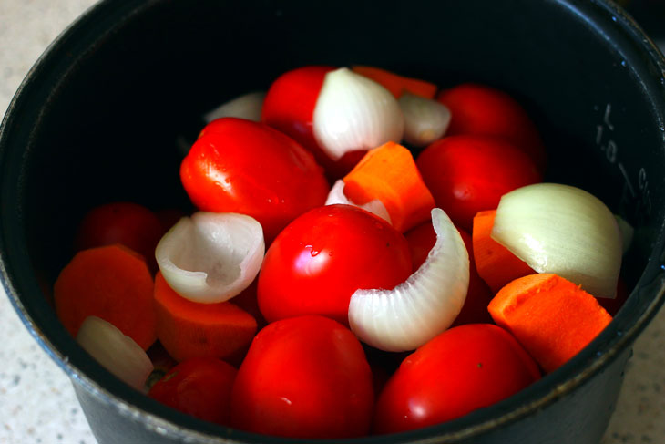 Oven-baked eggplants in tomato sauce - an incomparable snack for the winter