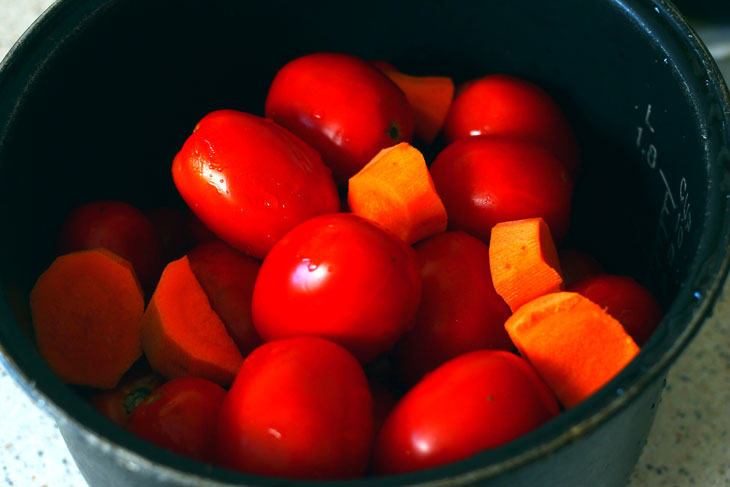 Oven-baked eggplants in tomato sauce - an incomparable snack for the winter