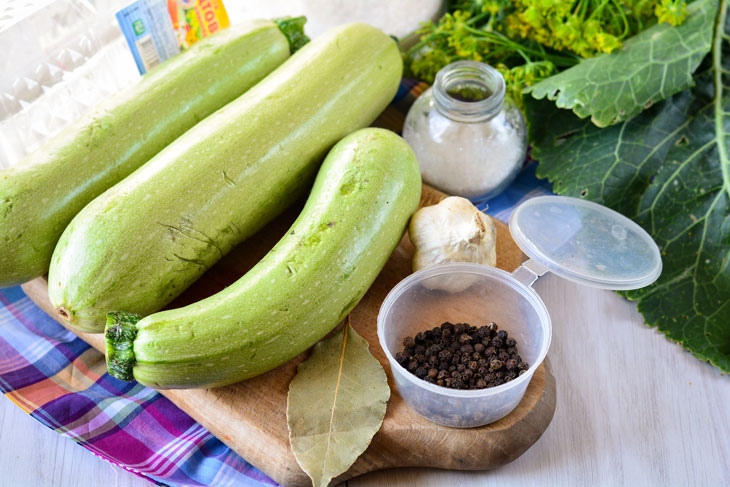 Crispy zucchini for the winter - a surprisingly tasty snack