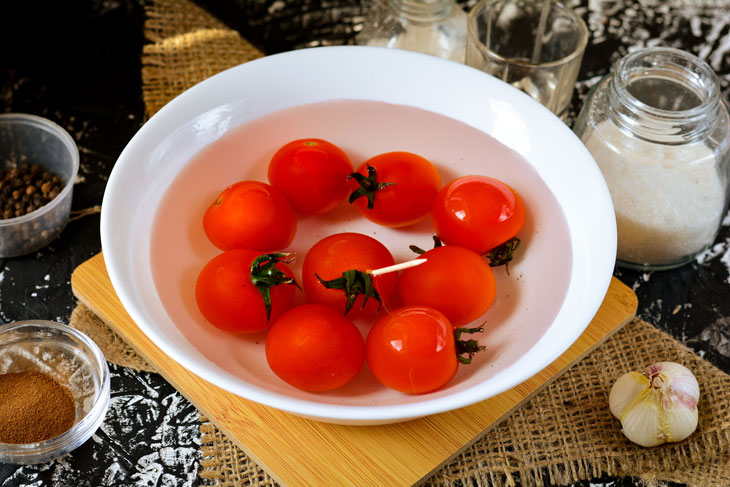 Tomatoes with cinnamon for the winter - you will not find these in the store