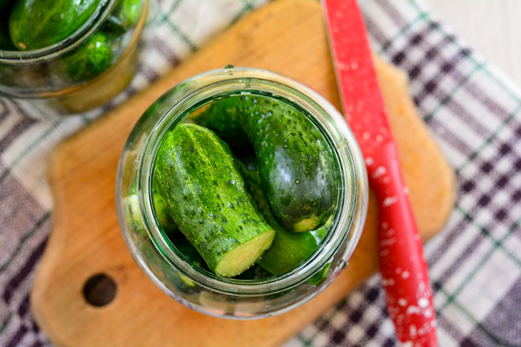 Crispy cucumbers for the winter - few people can resist such an appetizer