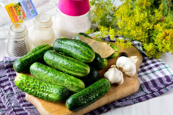 Crispy cucumbers for the winter - few people can resist such an appetizer