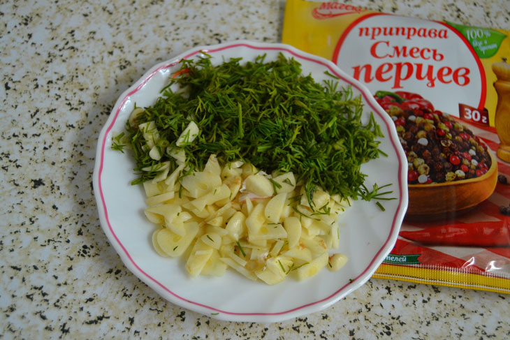 Eggplant stew with sweet pepper for the winter without sterilization