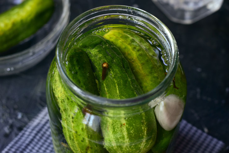 Sweet cucumbers for the winter - a very tasty preparation