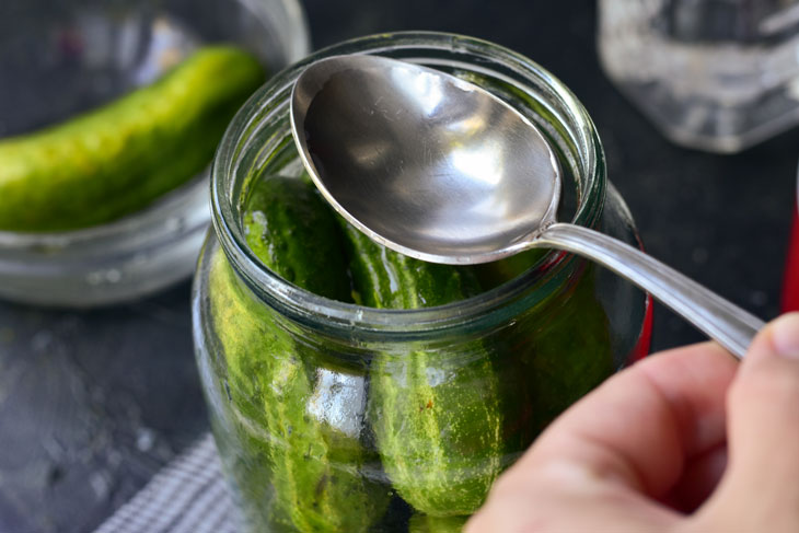 Sweet cucumbers for the winter - a very tasty preparation