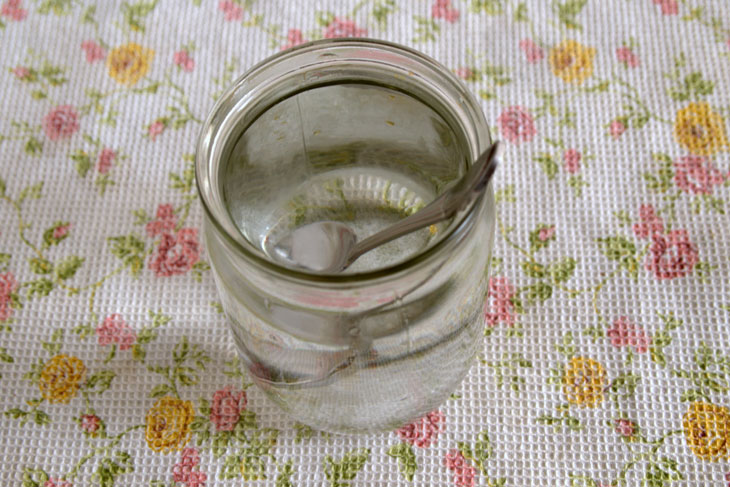 How to ferment "overgrown" cucumbers - a quick and easy way