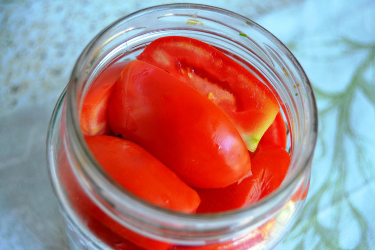 Layered salad of summer vegetables for the winter - an amazing preparation in taste and beauty