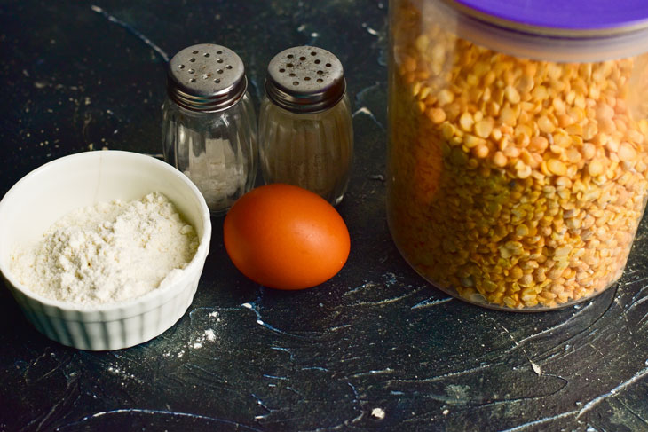 Very tender pea cutlets - a step by step recipe with a photo