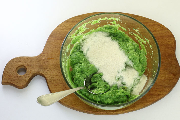 Broccoli cutlets in a slow cooker - a simple recipe for lovers of healthy food