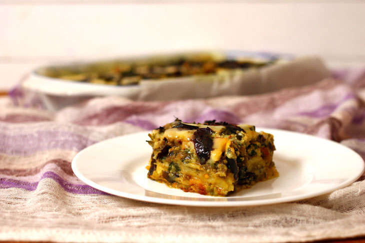 Casserole with mushrooms, eggplant and mashed potatoes