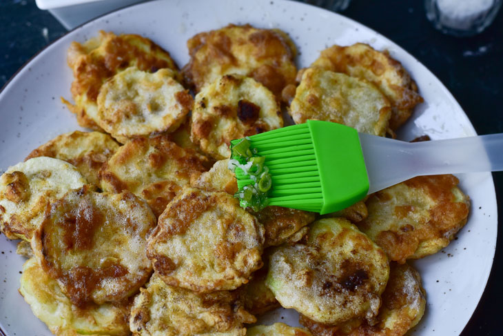 Fried zucchini in Belarusian - a simple and original dish