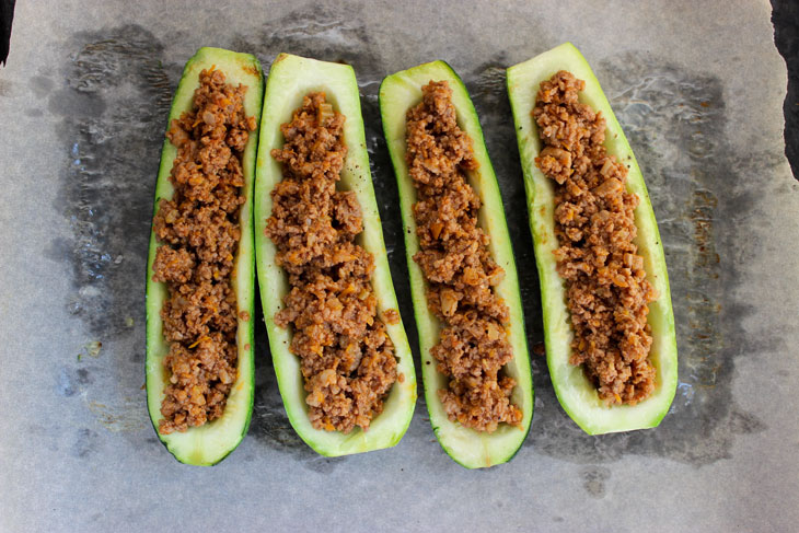 Zucchini with minced meat and cheese - it's so delicious that you will want to repeat it again and again