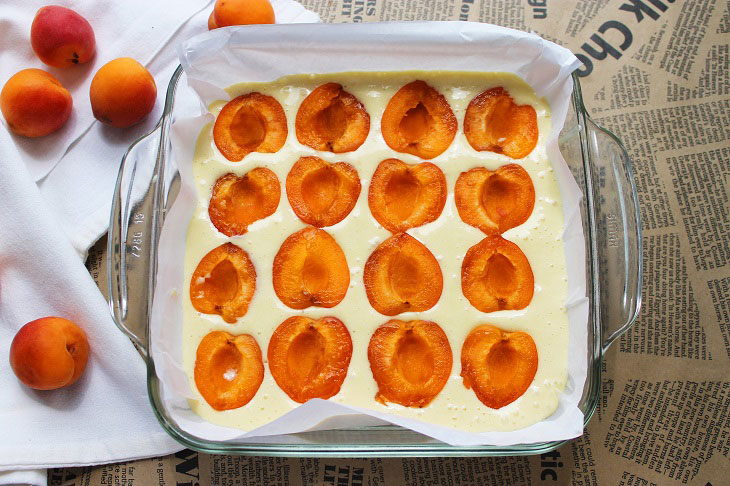 Pie with apricots "Austrian" - delicious and very tender
