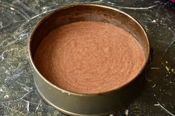 Chocolate mannik on kefir - tasty and tender