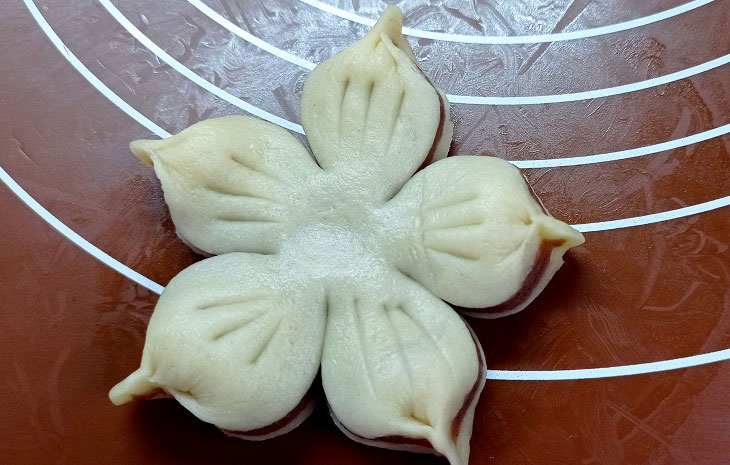 Shortbread cookies "Flowers" - tasty, delicate and elegant