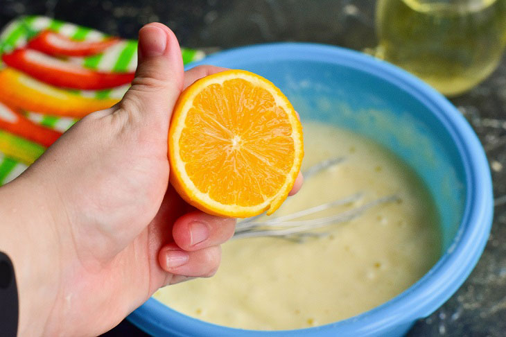 Lemon mannik on kefir - a delicious and budget recipe