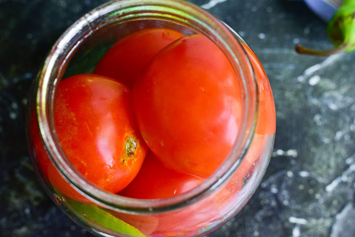 Georgian tomatoes for the winter - fragrant and tasty