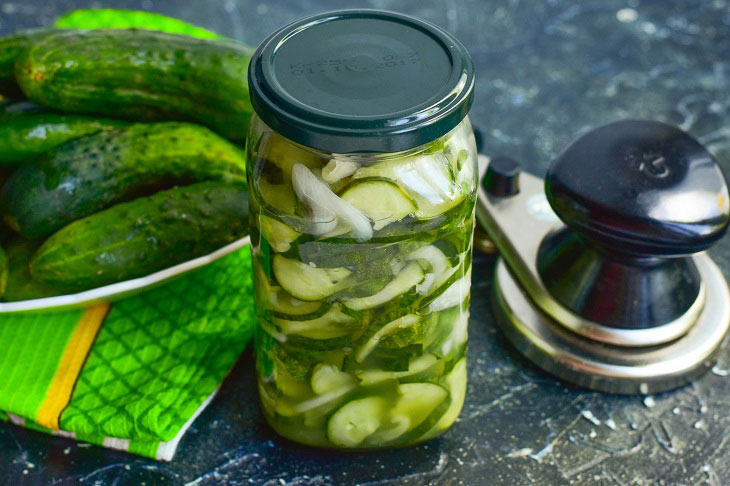 Salad "Nezhinsky" from cucumbers - an incomparable preparation for the winter