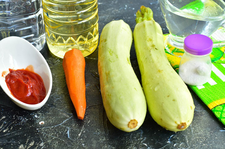 Zucchini for the winter according to my grandmother's recipe - they turn out very tasty