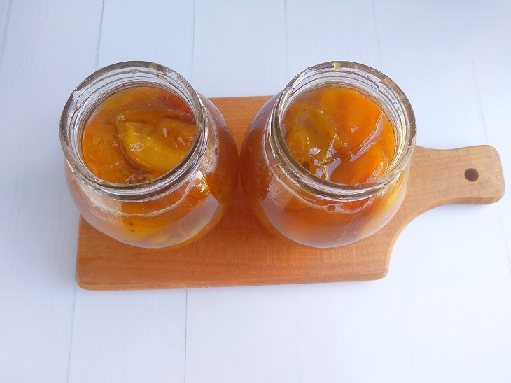 Homemade plum jam for the winter - tasty and healthy