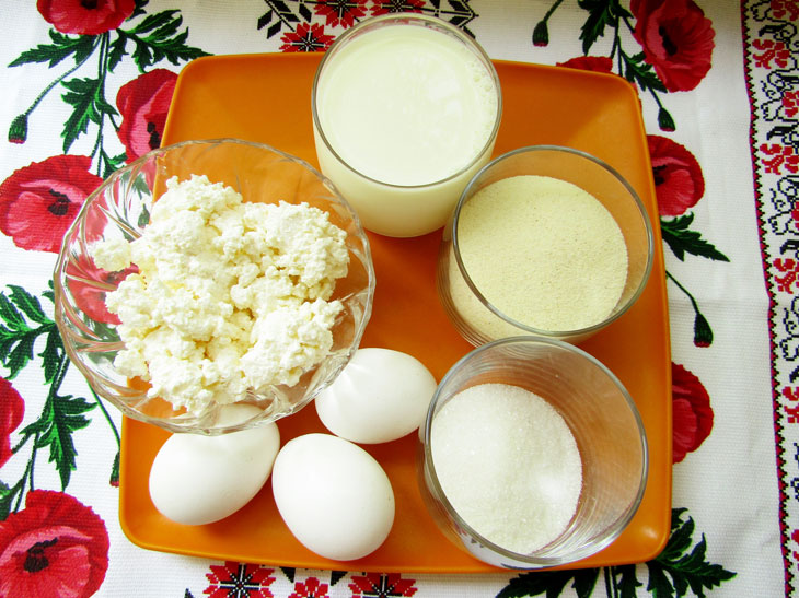 Casserole "Snow White" from cottage cheese and semolina - a step by step recipe with a photo