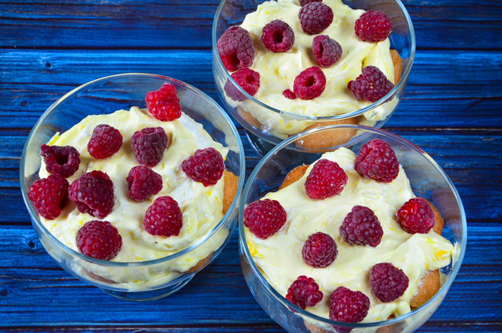 Italian dessert "Tiramisu" with raspberries - an unforgettable taste