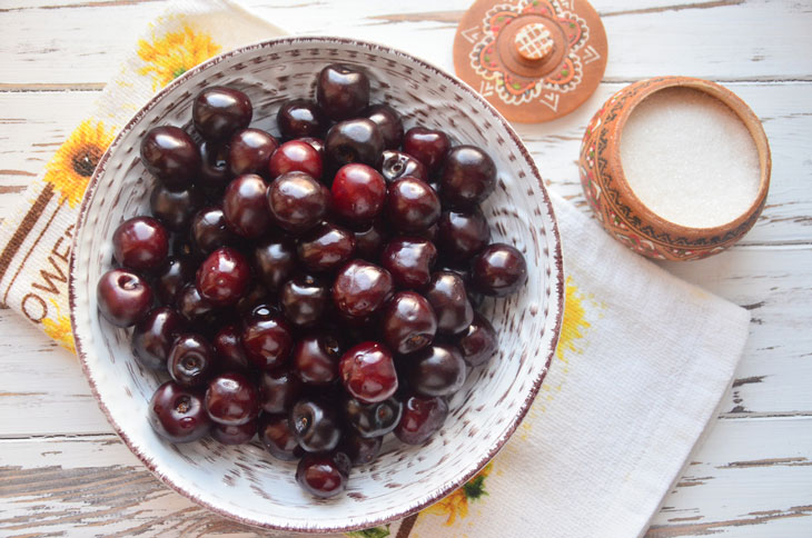 Original cherry jam with gelatin - step by step recipe with photo