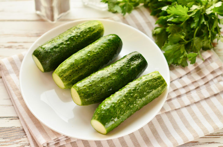 Pickled Cucumbers with Apple Cider Vinegar - a good way to harvest your favorite vegetables