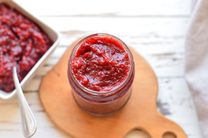 Jam from strawberries and apples - a simple classic preparation