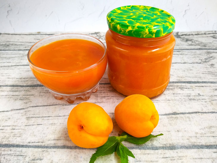 Unusual apricot jam without sugar and cooking - step by step recipe with photo