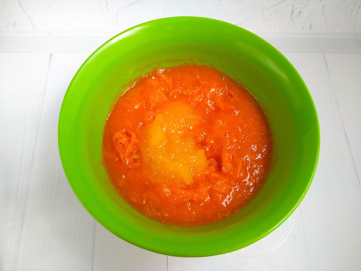 Unusual apricot jam without sugar and cooking - step by step recipe with photo