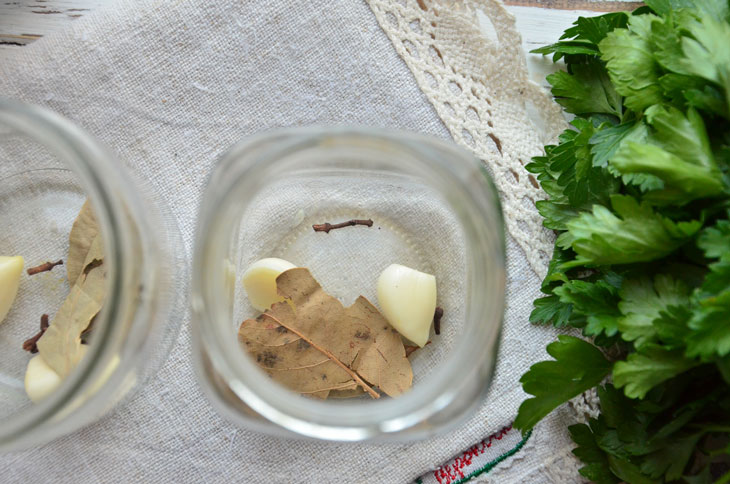 Zucchini marinated for the winter with sterilization - a step by step recipe with a photo