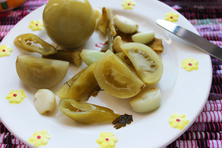 How to pickle green tomatoes - not many housewives know this method!