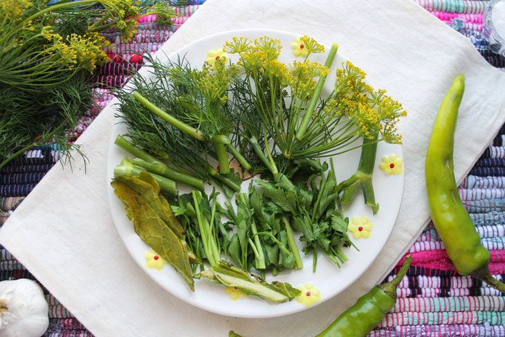 How to pickle green tomatoes - not many housewives know this method!