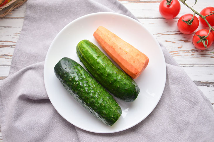 Korean-style cucumbers for the winter - a step-by-step recipe with a photo