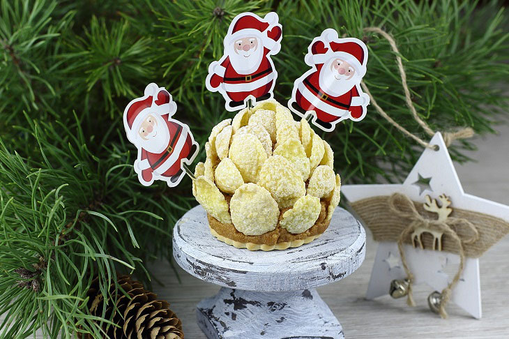 Wonderful dessert "Cones" on the New Year's table - will delight both children and adults