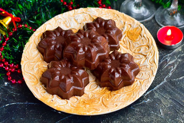 New Year's cocoa jelly - a beautiful, tasty and festive dessert