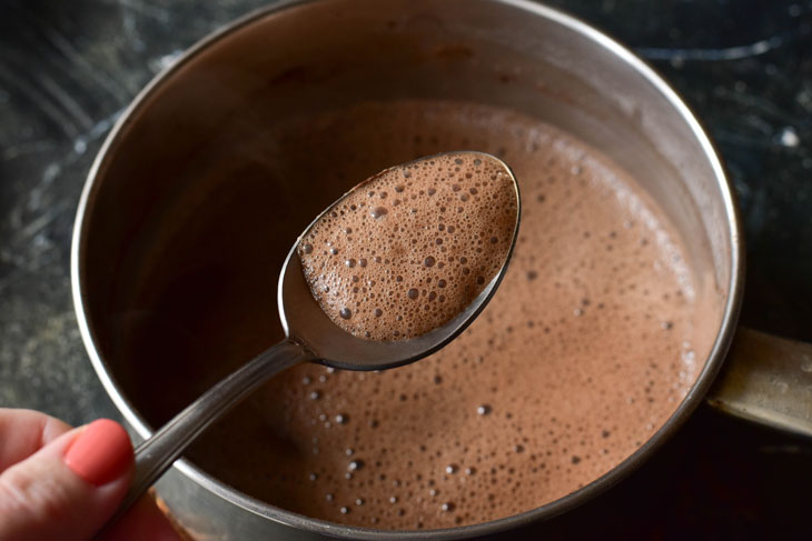 New Year's cocoa jelly - a beautiful, tasty and festive dessert