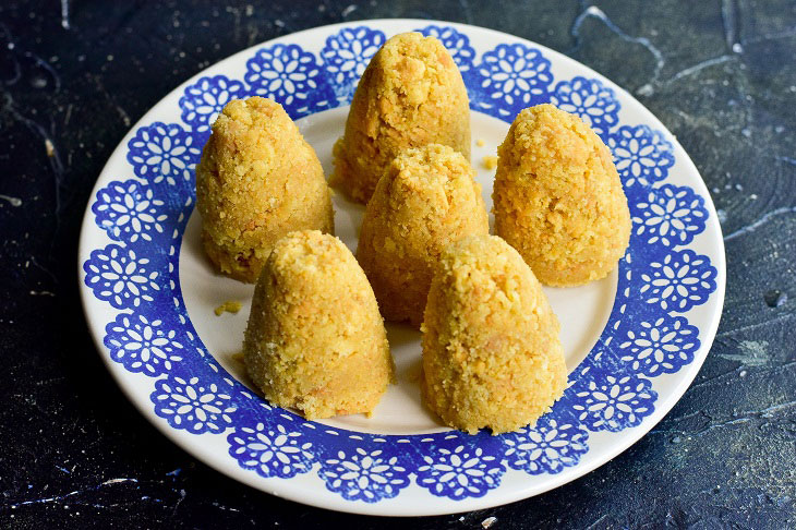 Cookies "Cones" for the New Year - looks very impressive and original on the table