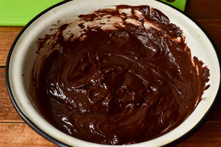 Bananas in chocolate - an amazing and very tasty dessert in 5 minutes