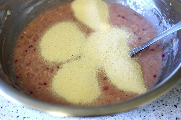 Banana pancakes with raspberries and oatmeal - a delicious and healthy dessert