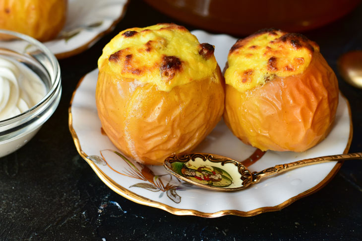 Baked apples with cottage cheese in the oven - this dessert will amaze everyone at home