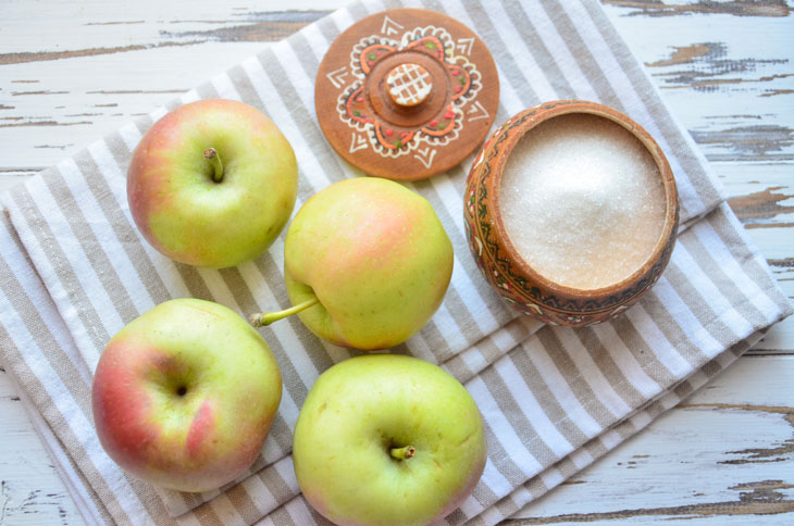 Apple slices in syrup for the winter - an excellent and versatile preparation