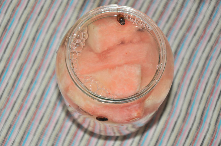 Pickled watermelon in a jar of instant food