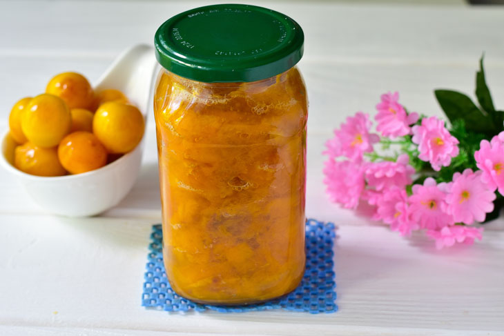 Delicious yellow cherry plum jam - quick and easy