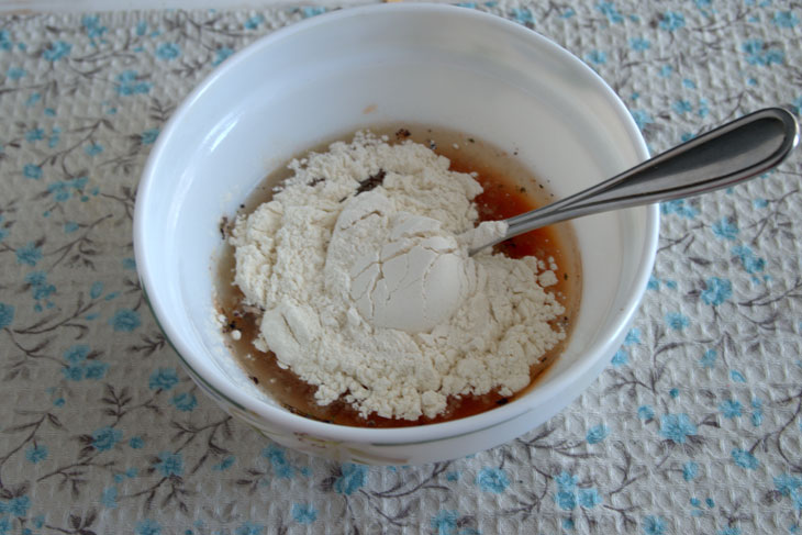 Bright cookies on tomato juice - appetizing and unbanal!