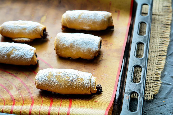 Sand fingers with jam - tasty and crispy